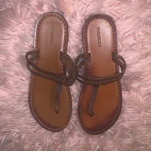 Maurice Sandals size 10